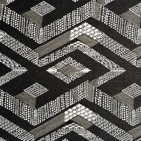 146-D11-001